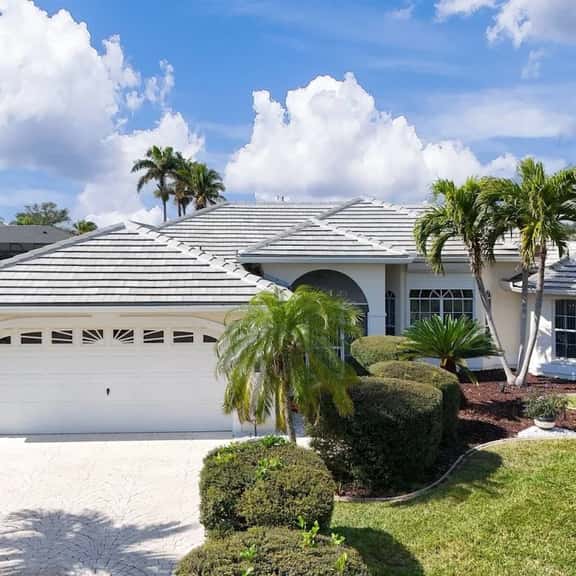 Villa Monas White - Cape Coral - Image 1